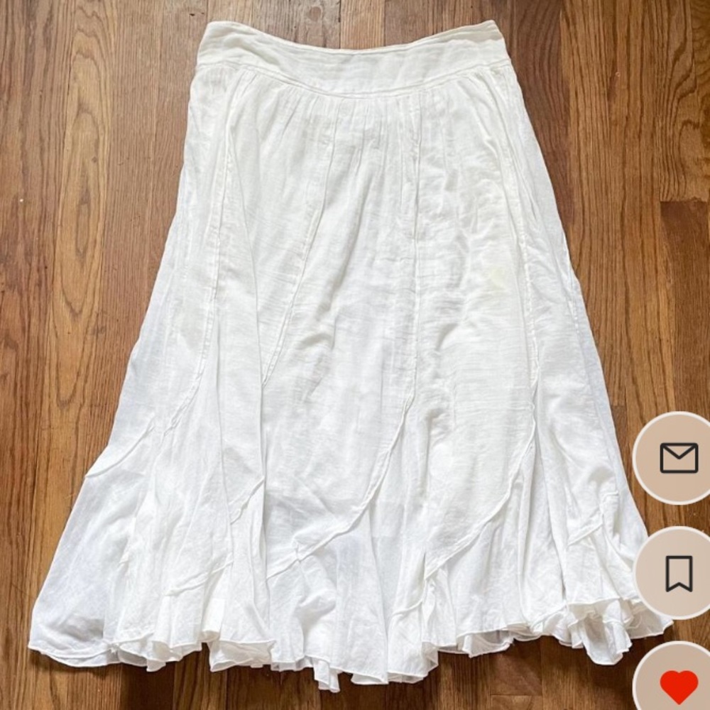 Flowy white midi skirt